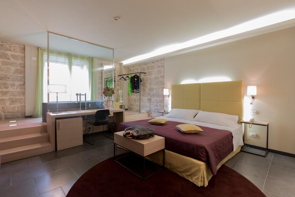 El Homs Palace Hotel Comiso Zewnętrze zdjęcie